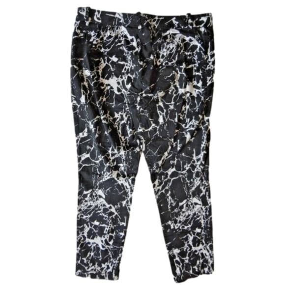 Calvin Klein black and white abstract cropped pants size 8 - Picture 2 of 6